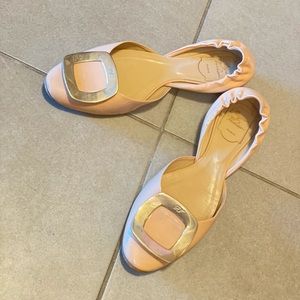 COPY - Roger Vivier baby pink flat. Low price!